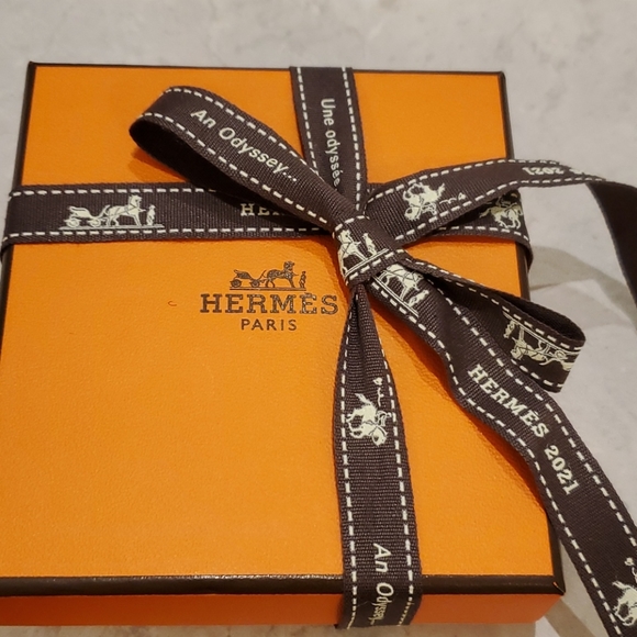 💯 Auth NWT-Rare Hermes Mini Pop H Rosegold pendant - Picture 11 of 13